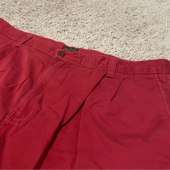 Dockers shorts red sz 42 - Picture 2 of 4